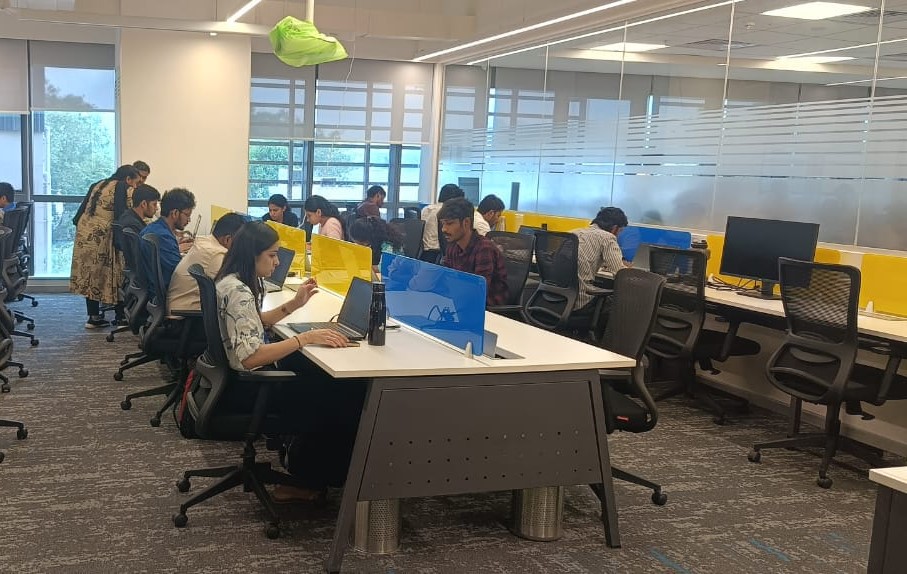32. Building Future Talent: Coding Hackathon for 2025 Graduates photo 3